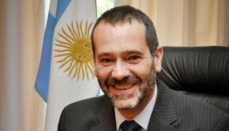 Alejandro Panizzi. 