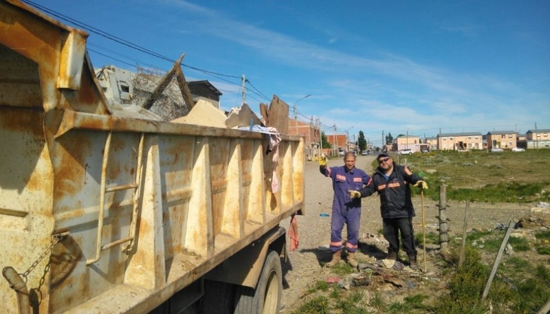 Río Gallegos| Trabajos de limpieza y mantenimiento en el Vaciadero