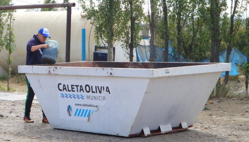 Caleta Olivia| Solicitan a vecinos arrojar solo residuos domiciliaros en los contenedores 