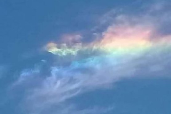 Aparecieron extrañas nubes de colores y deformes en Santiago del Estero