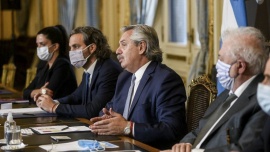 Fernández y los gobernadores están reunidos para definir el plan de vacunación