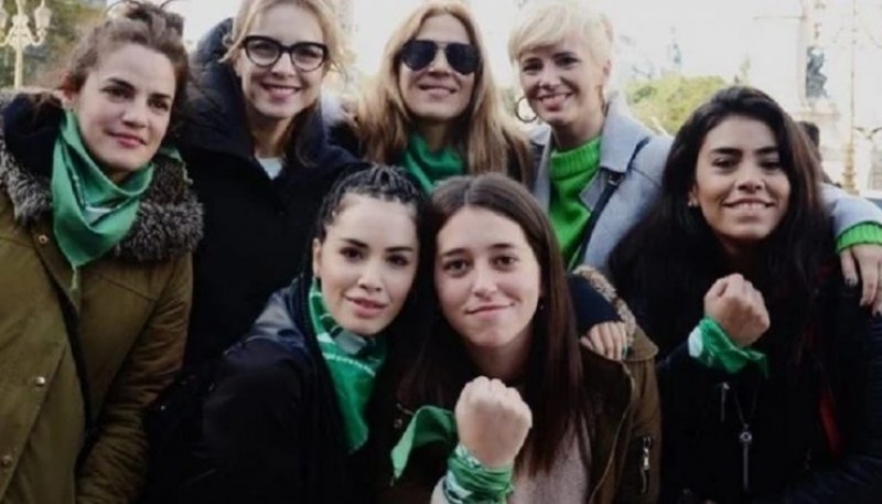 Los mensajes de los famosos por la legalización del aborto en la Argentina