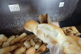 El kilo de pan supera los $150