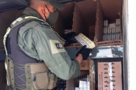 Gendarmería secuestró cigarrillos: encargado ofreció mercadería para que lo dejen pasar