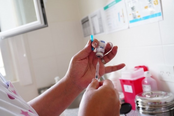 En Comodoro Rivadavia ya vacunan a mayores de 60 años y colocan la segunda dosis