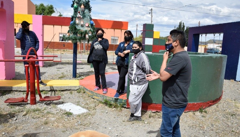 Río Gallegos| Reunión con vecinos del Barrio del Carmen para concretar soluciones 