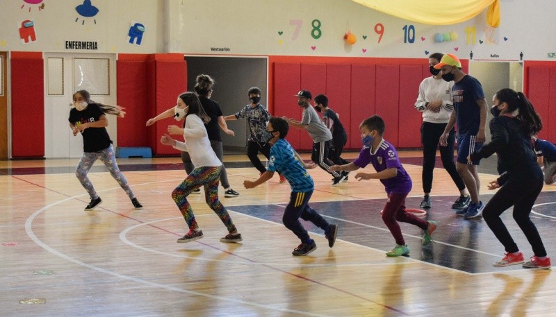 Río Gallegos| Los colonos del Gimnasio Rocha disfrutan de sus últimos días de actividades con mucha alegría