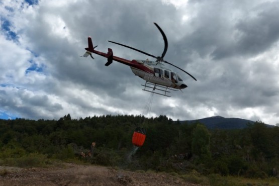 Incendio Cuesta del Ternero: Brigadistas continúan con el operativo de control en Chubut