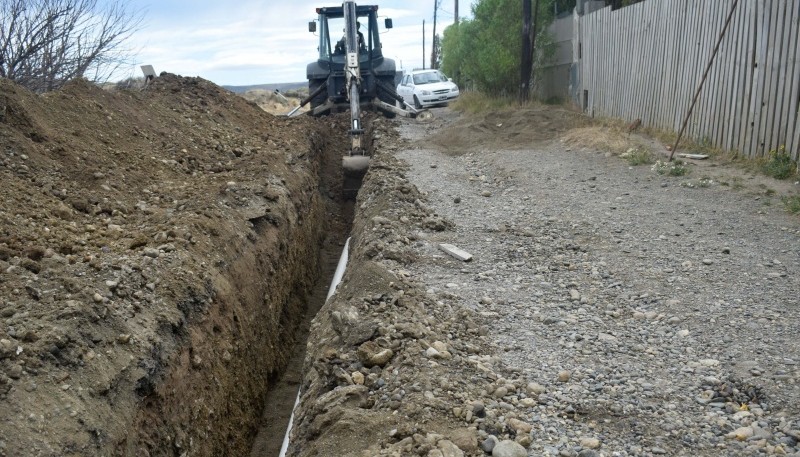 Barrio El Faro de Río Gallegos: Avanza obra de cloacas 