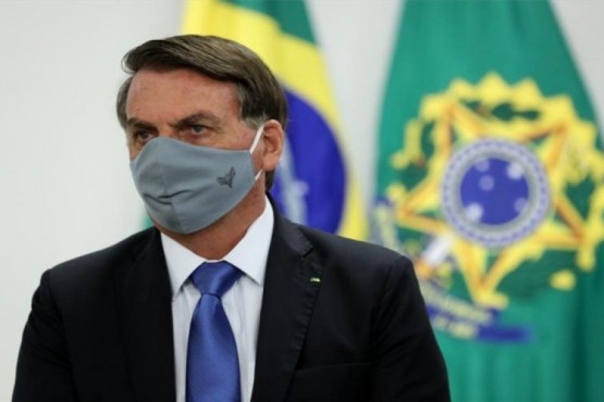 Jair Bolsonaro intentará comprar 10 millones de dosis de la Sputnik V