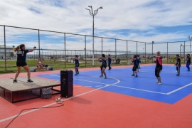 Con sol a pleno se desarrolló una jornada más de la propuesta “Deportes en la Ría”