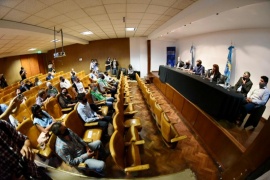 Perata satisfecha con las reuniones que mantuvo el ministro Trotta en Chubut