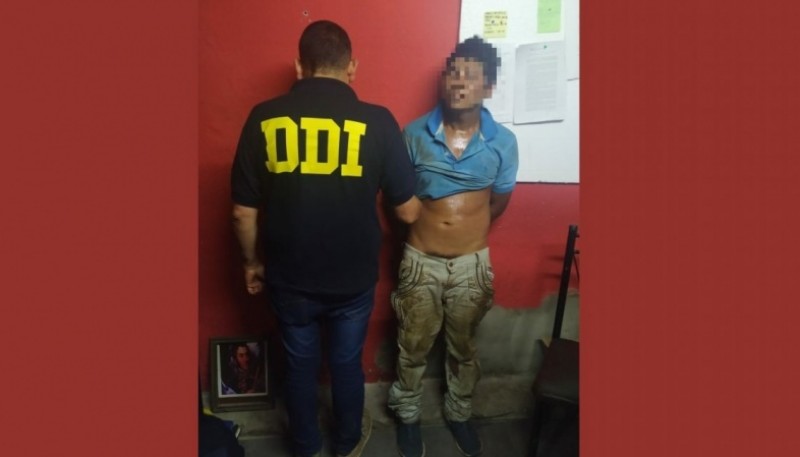 Encontraron muerto en una celda al hombre detenido por matar frente a sus hijos a su ex pareja