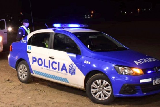 Abandonó su auto tras colisionar