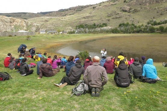 El tratamiento por parte del Congreso Nacional del proyecto de ley para la protección de los humedales es fundamental para asegurar su conservación y beneficios ecosistémicos. (Foto R.N.U. La Lagunita, El Chaltén).