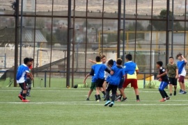 El fútbol de los Barrios volvió con todos los protocolos sanitarios en Caleta Olivia