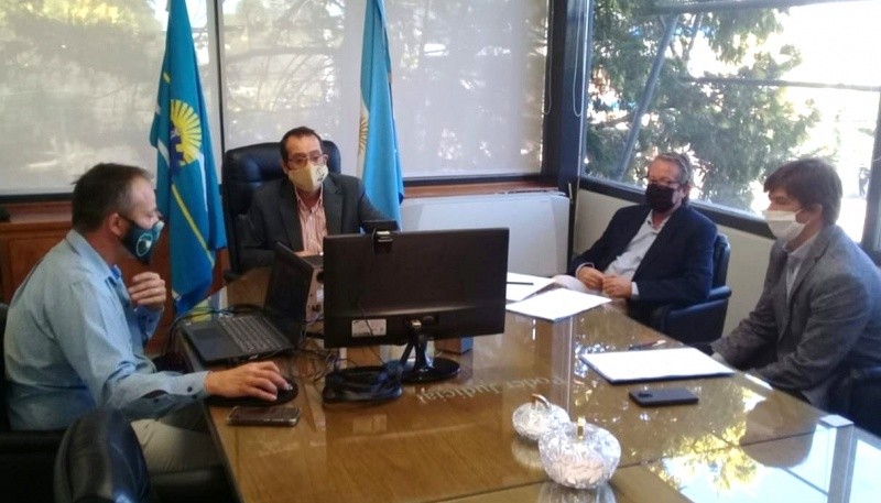 Alejandro Panizzi, presidente del Foro, durante la reunión.