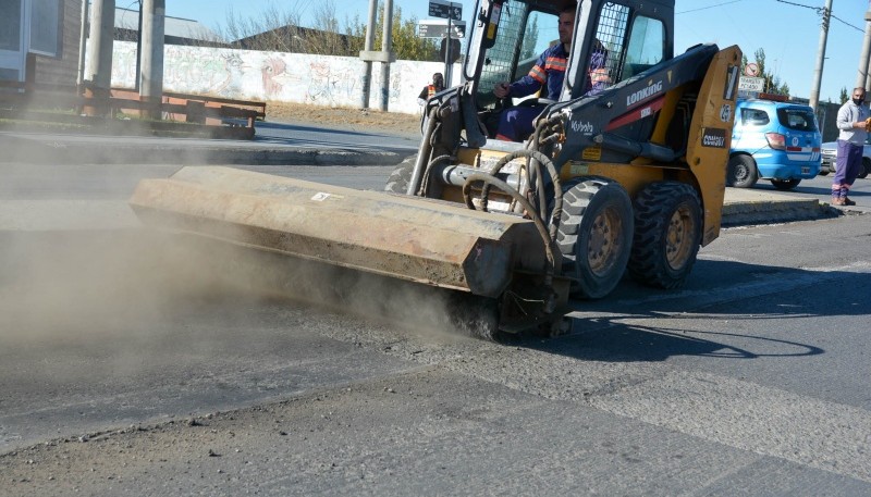 Municipio de Río Gallegos continúa con tareas previas al asfaltado de la San Martín