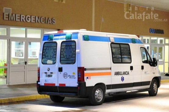 Ambulancia en el Hospital SAMIC (Foto Ahora Calafate).