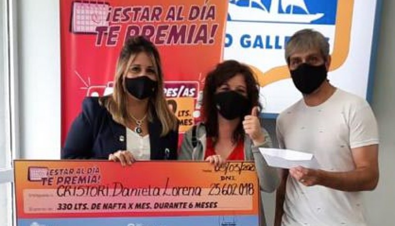 La primera ganadora de “Estar al día te premia” de Río Gallegos recibió su premio