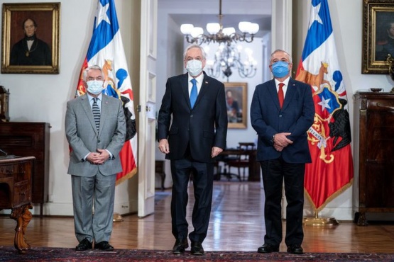 Funcionarios del Gobierno chileno. 