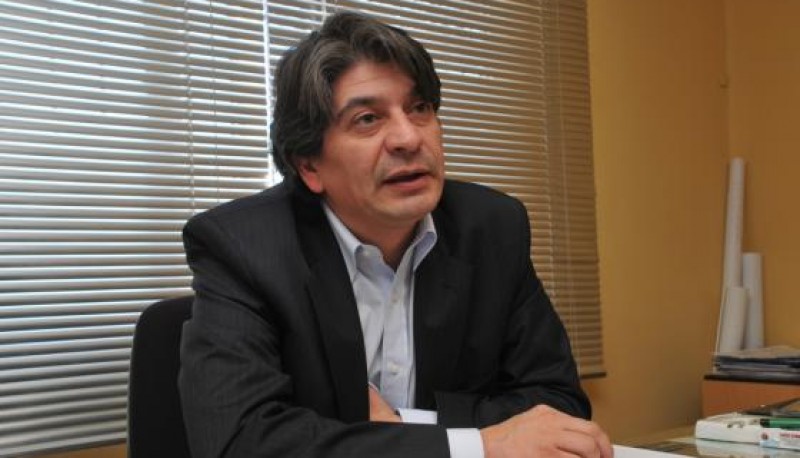  José Luis Garrido.