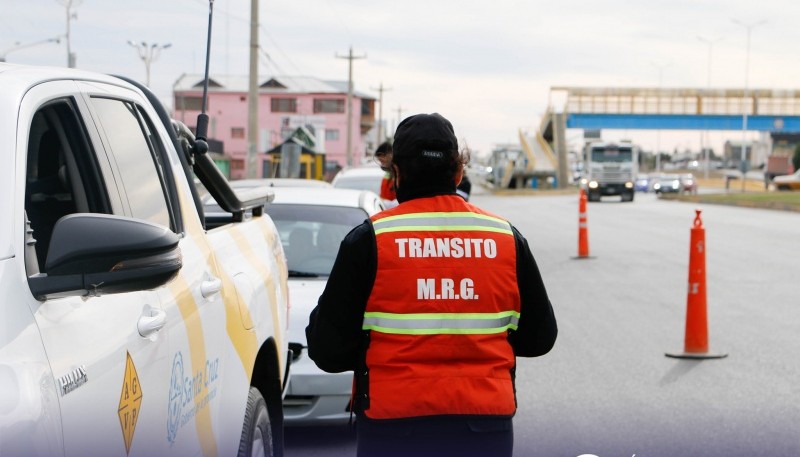 Operativo de concientización sobre contaminación sonora en la Autovía de Río Gallegos 