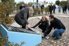 Alicia plantó arboles por la Memoria, Verdad y Justicia