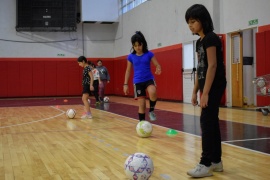 El Fútbol Femenino ya es un clásico en el Gimnasio Juan Bautista Rocha de Río Gallegos