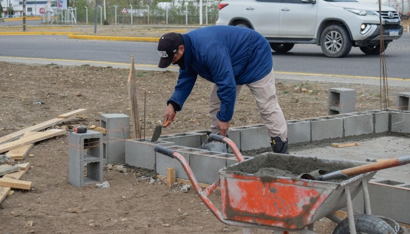 Trabajos de mantenimiento y reacondicionamiento en la ciudad Río Gallegos 