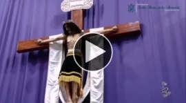 Video: Una estatua de Jesús movió la cabeza en plena misa