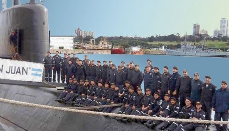 Los 44 tripulantes del submarino ARA San Juan. 