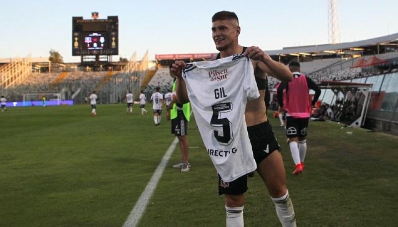 El “Colo” mira de cerca la selección chilena.