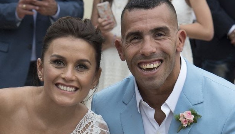 Denunciaron a la esposa de Carlos Tevez por echar empleadas sin pagarles indemnización