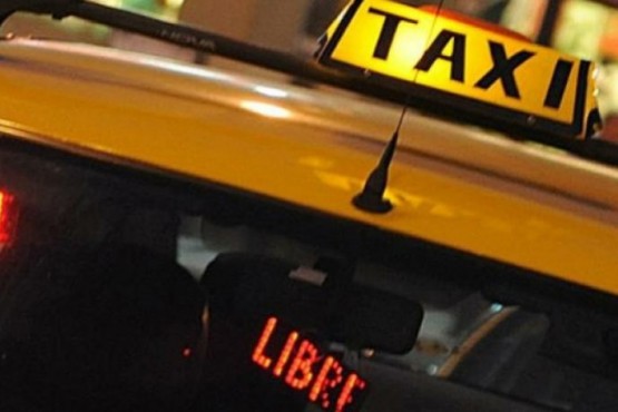 La bajada de bandera de los taxis en Caleta costará 84 pesos y en horario nocturno $95