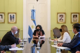 Vizzotti y Nicolini se reunieron con el embajador británico en Argentina, Mark Kent