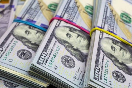 El dolar blue pierde $3 pesos y alcanza su valor más bajo desde diciembre