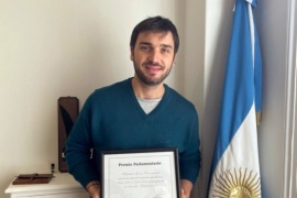 Ignacio Torres distinguido en los Premios Parlamentario 2020 por su labor en el Congreso