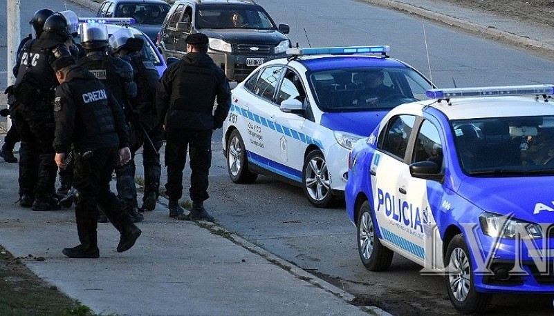 Móviles policiales.