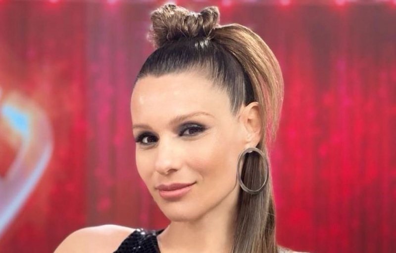 Pampita.