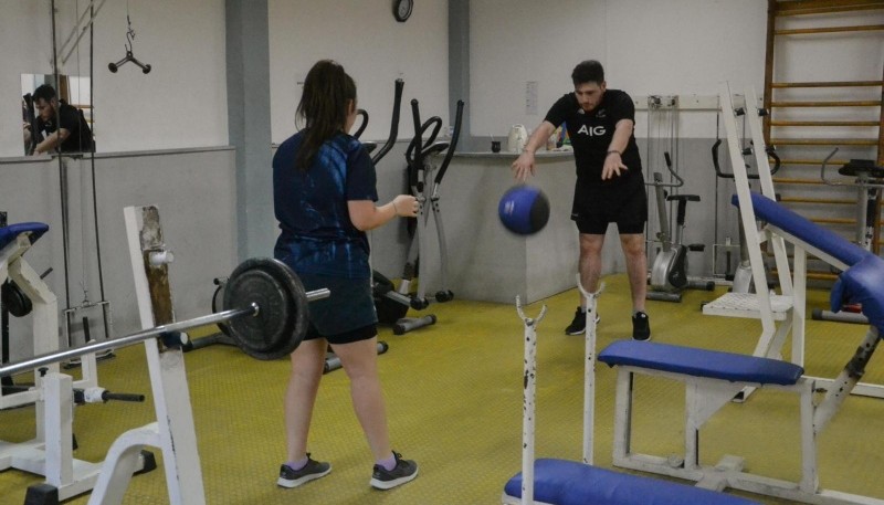 Hay musculación a nivel municipal.