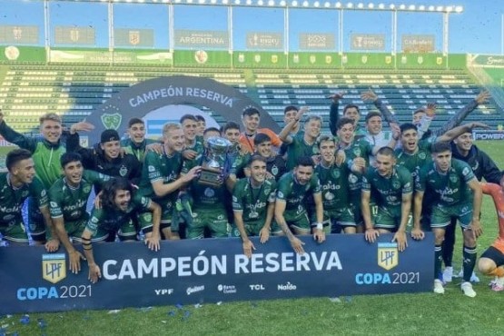 Sarmiento le ganó a Boca y se consagró campeón por primera vez en su historia