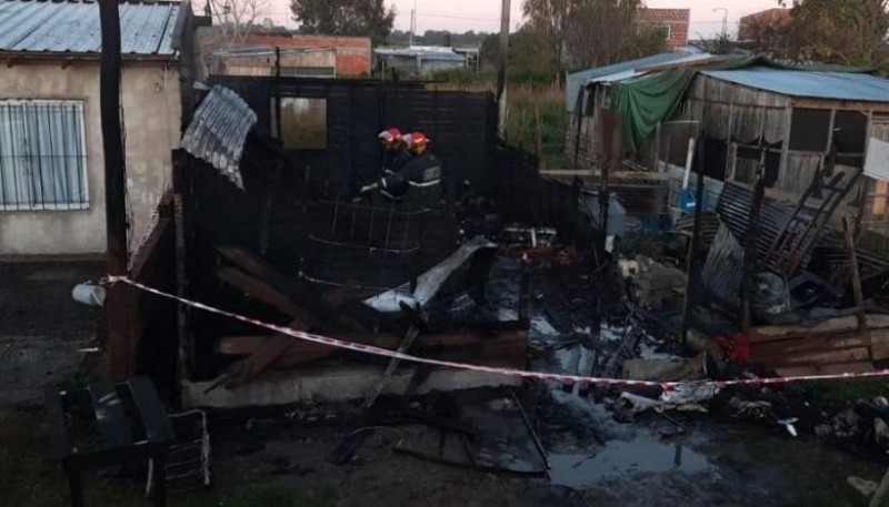 Dos mujeres y cinco nenes murieron en el incendio de una casa