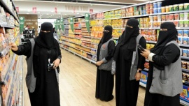 "Una mujer tiene derecho a elegir dónde vivir": cambio en la ley en Arabia Saudita