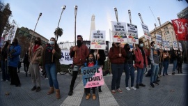 Marcha con antorchas en Plaza de Mayo para pedir por Tehuel