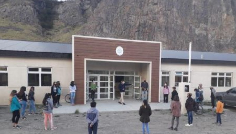 Piedra Buena y Lago Posadas inician clases en las instituciones educativas