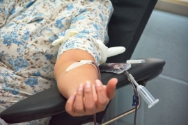 Celebrar al voluntario que dona sangre