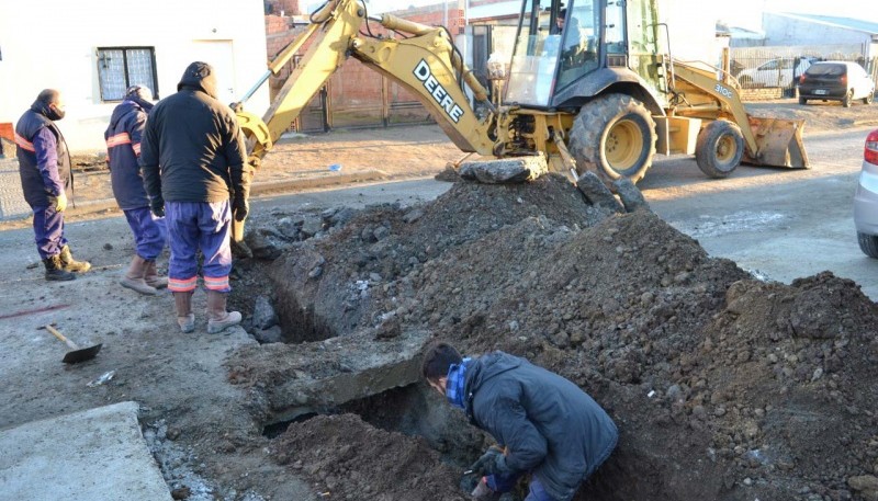 Municipio de Río Gallegos avanza con el acondicionamiento de calles y espacios públicos 