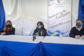 Municipio y Provincia hicieron entrega de premios a ganadores de los Juegos Culturales Evita