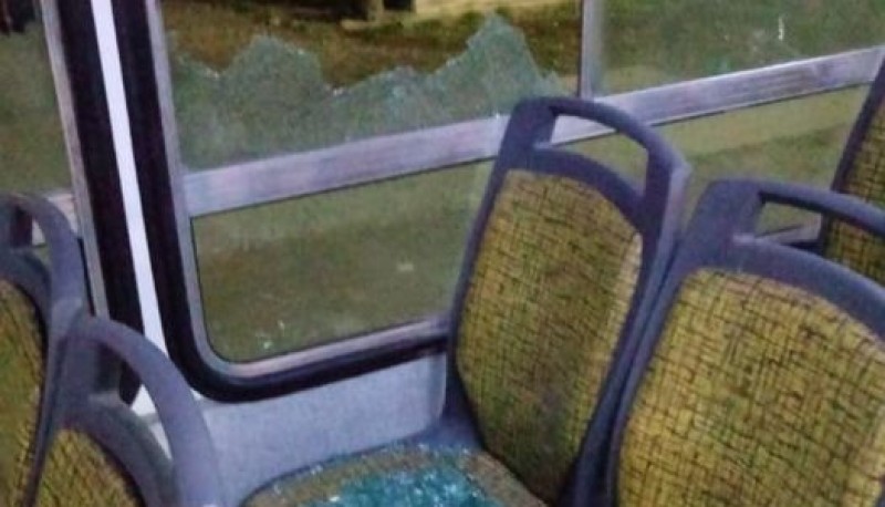 Volvieron a violentar las líneas de transporte público de pasajeros de Río Gallegos